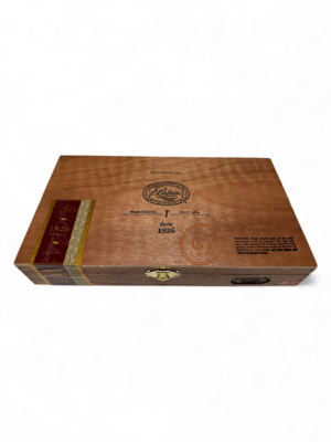 Alternative view of Padron Serie 1926 No. 9 Maduro