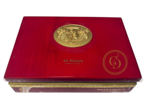 Alternative view of Romeo y Julieta Línea de Oro Nobles