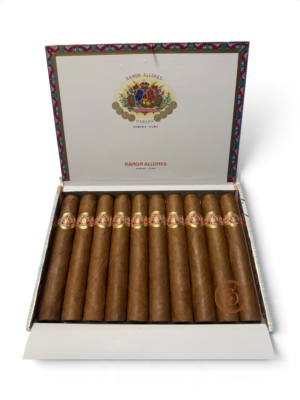 Alternative view of Ramon Allones Allones No. 3
